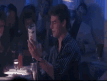 cocktail-tom-cruise.gif