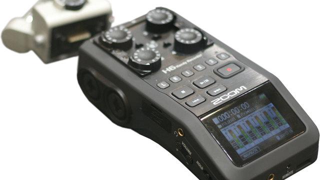 Zoom H6 ESSENTIAL 6-Channel Handy Recorder w/ Accessibility features