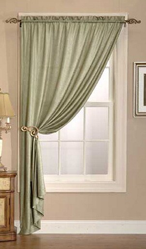 110629_curtains.jpg