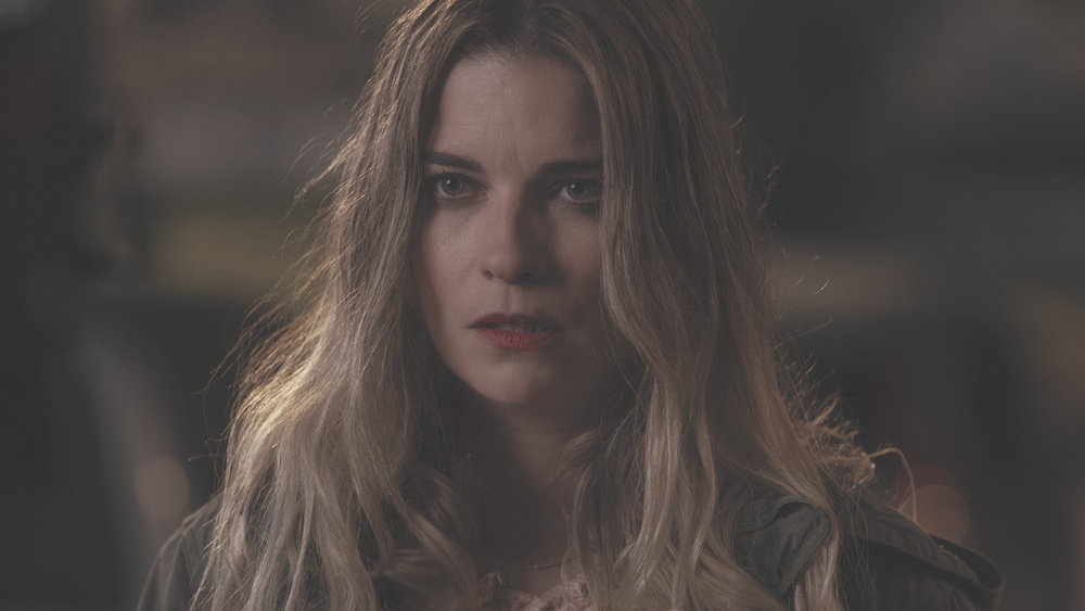 Annie Murphy in Kevin Can Fuck Himself AMC TV show