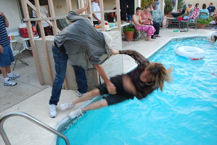 2014pooldunk.jpg