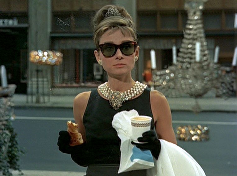 Breakfast-at-Tiffanys-chandelier.jpg