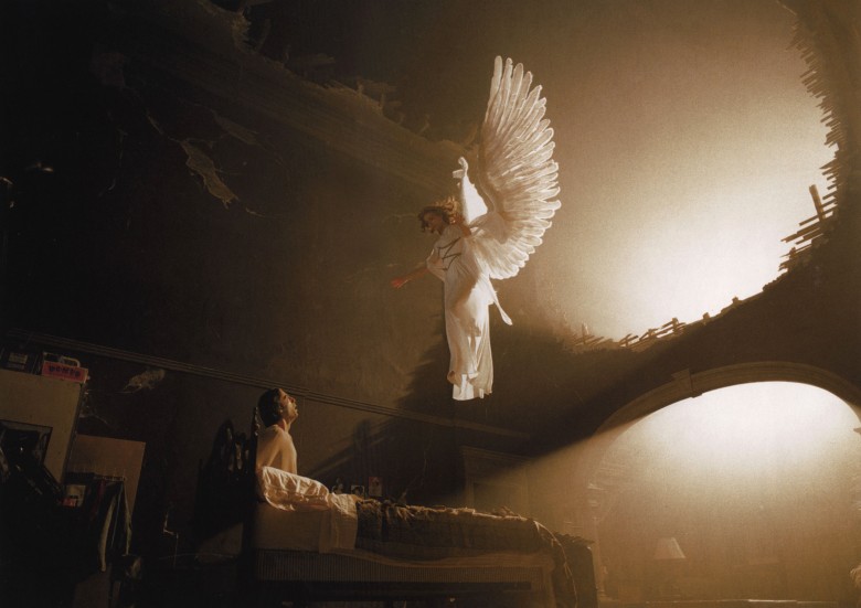 No Merchandising. Editorial Use Only. No Book Cover Usage.Mandatory Credit: Photo by Stephen Goldblatt/Hbo/Kobal/REX/Shutterstock (5879354f) Justin Kirk, Emma Thompson Angels In America - 2003 Director: Mike Nichols Hbo USA Television