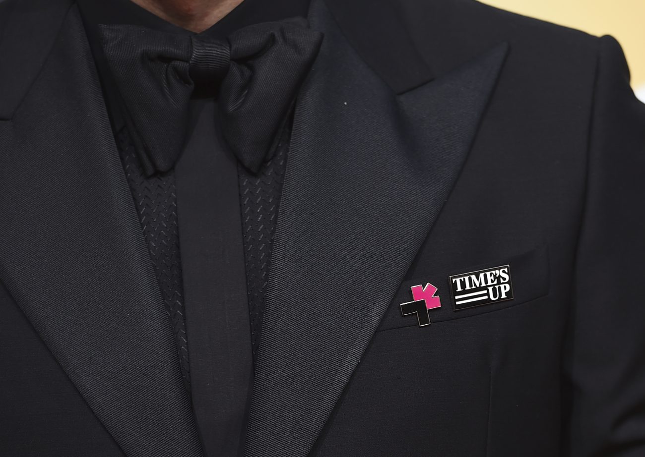 Edgar Ramirez wear's a Time's Up pin arrives at the 75th annual Golden Globe Awards at the Beverly Hilton Hotel on Sunday, Jan. 7, 2018, in Beverly Hills, Calif. (Photo by Jordan Strauss/Invision/AP)