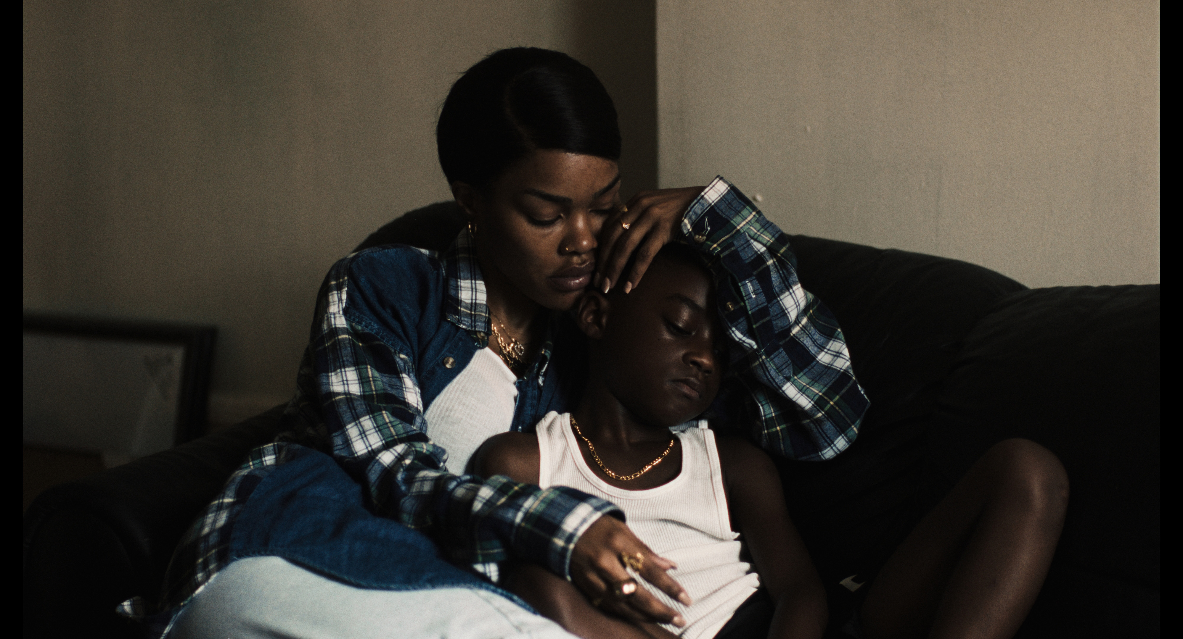 Teyana Taylor embraces Aaron Kingsley Adetola in a still from A Thousand And One