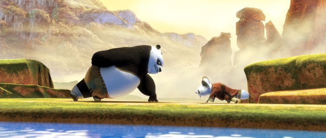 KUNG FU PANDA, Po the Panda (voice: Jack Black), Shifu (voice: Dustin Hoffman), 2008. ©DreamWorks Animation/courtesy Everett Collection